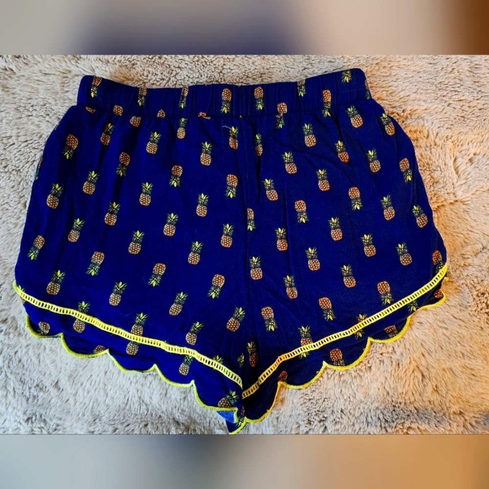 Womens Pineapple (S) sleep shorts - Picture 2 of 3